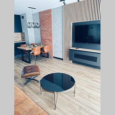 Apartmán Apartament Manufaktura Z Bezplatnym Parkingiem Lodž Exteriér fotografie